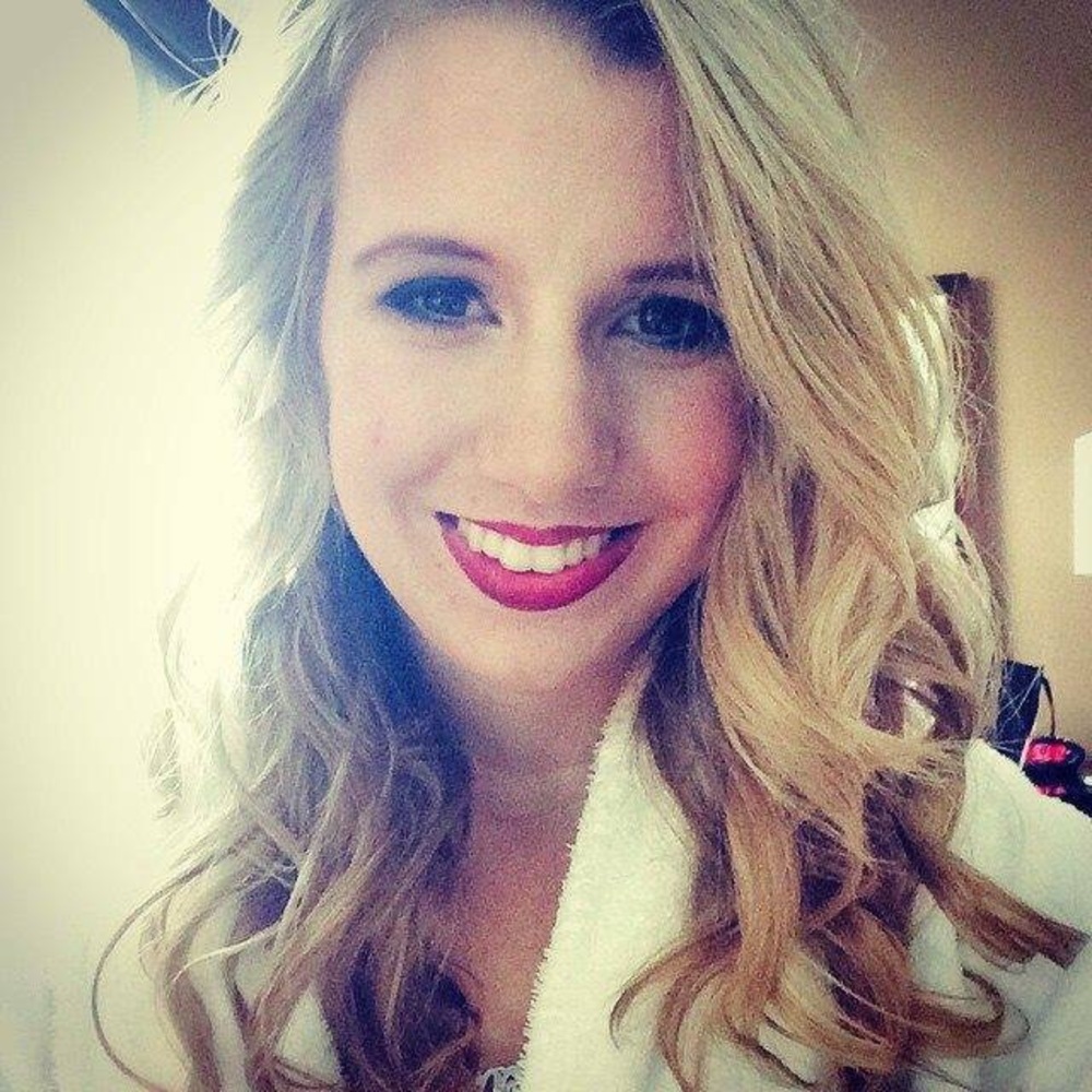 Meet your Posher, Caroline